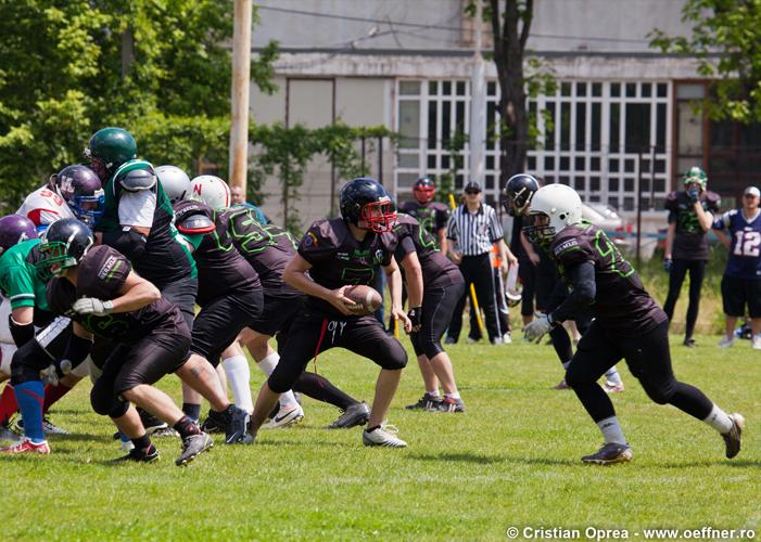 111-Fotbal-American-BW-vs-Predators-Cristian-Oprea.jpg